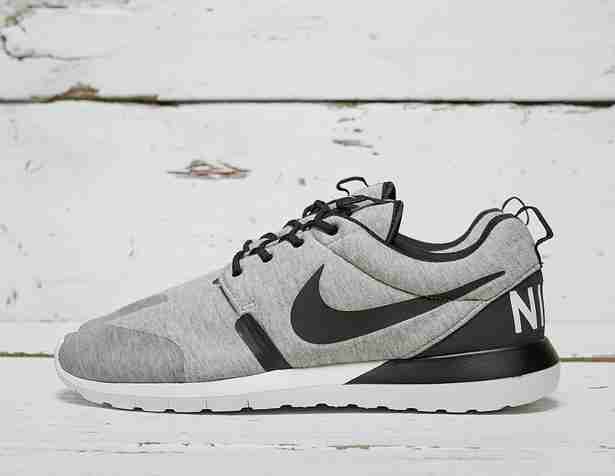 nike roshe run amazon