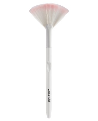 WetnWild Fan Brush