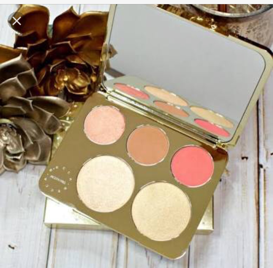 Jaclyn Hill palette 