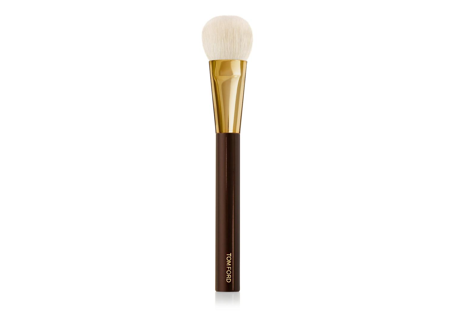 CREAM FOUNDATION BRUSH 02