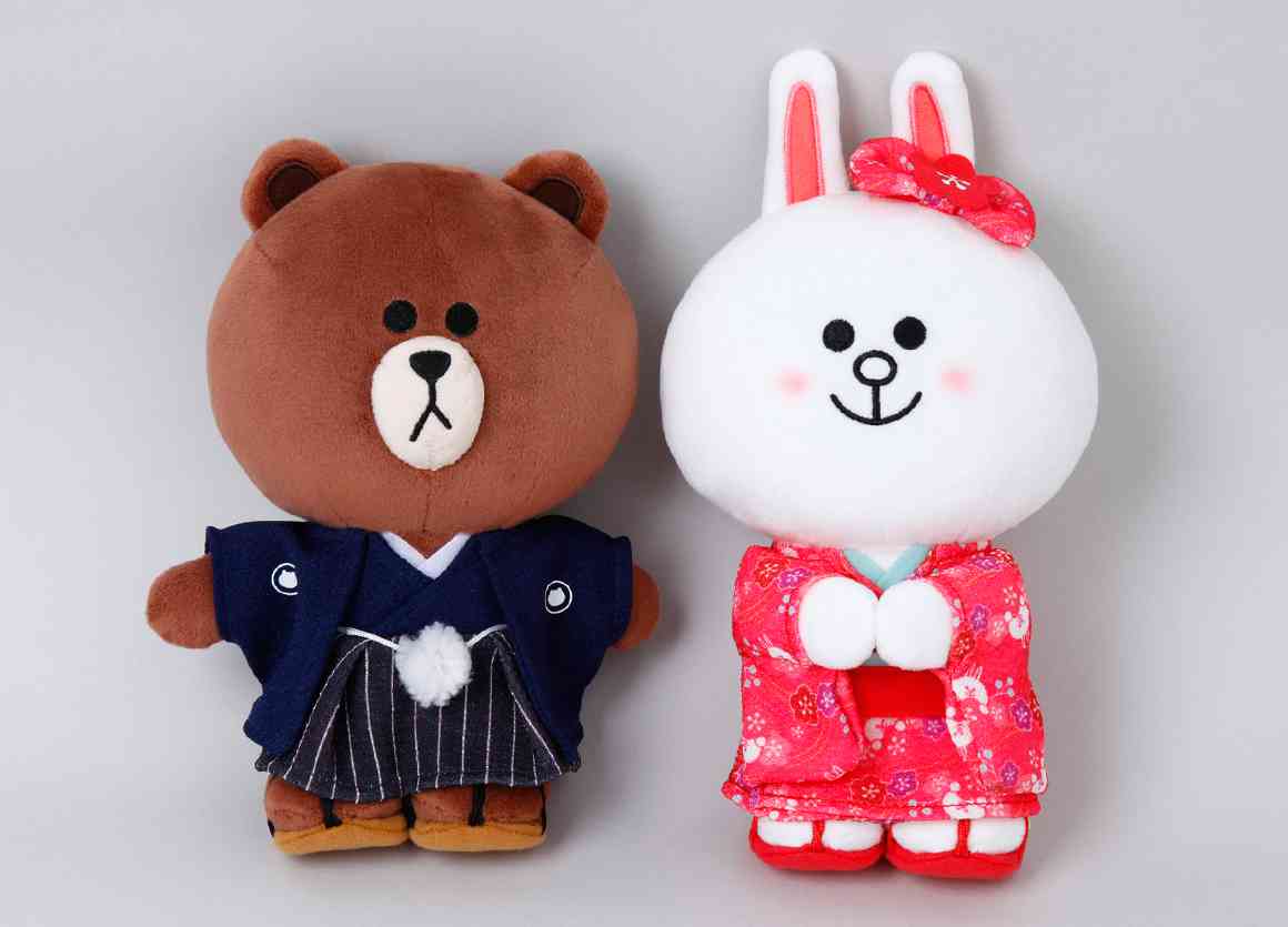 Line Friends Cony and Brown in kimono