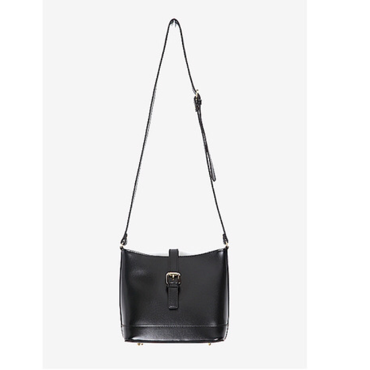 leather buckle shoulder bag