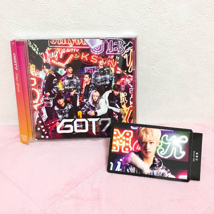 Hey Yah CD + Mark card