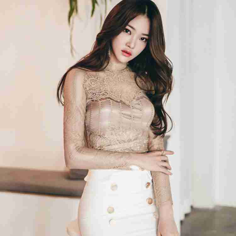 Long sleeve lace blouse