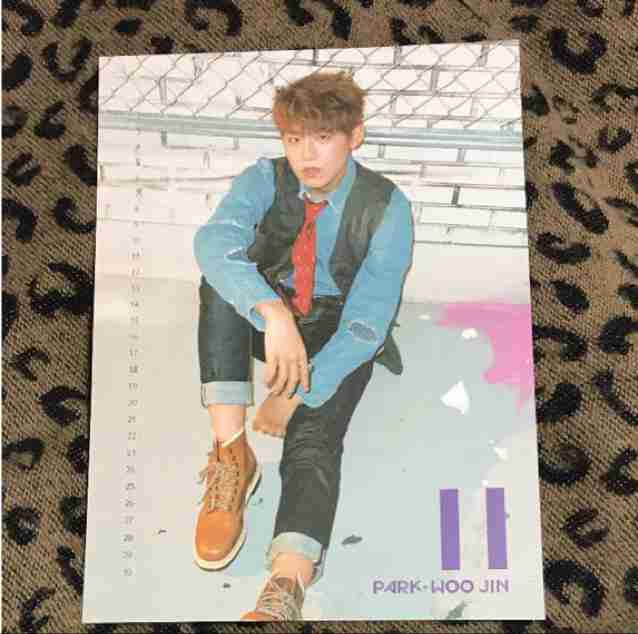 Woojin Wanna ver calendar card