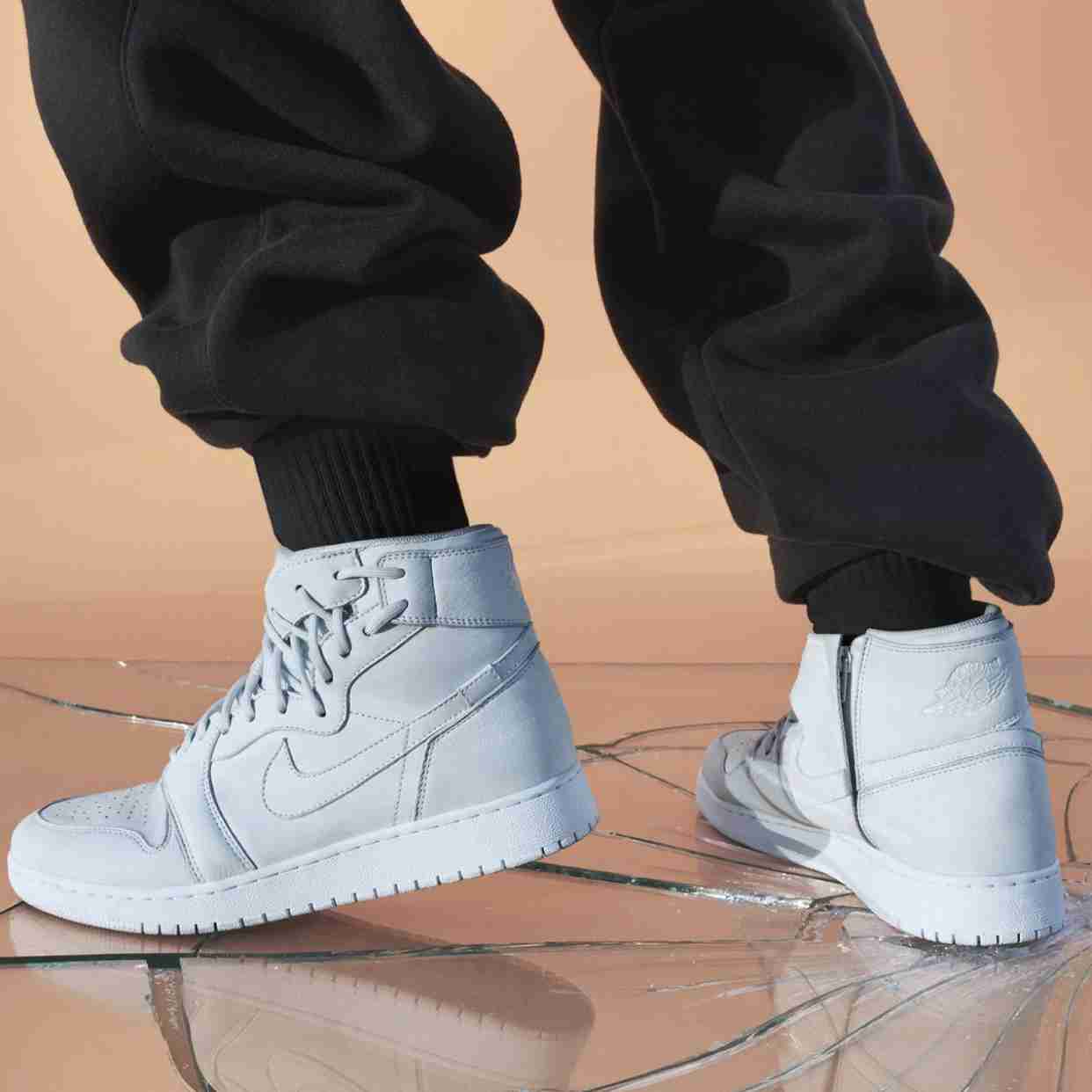 Air Jordan 1 Rebel XX