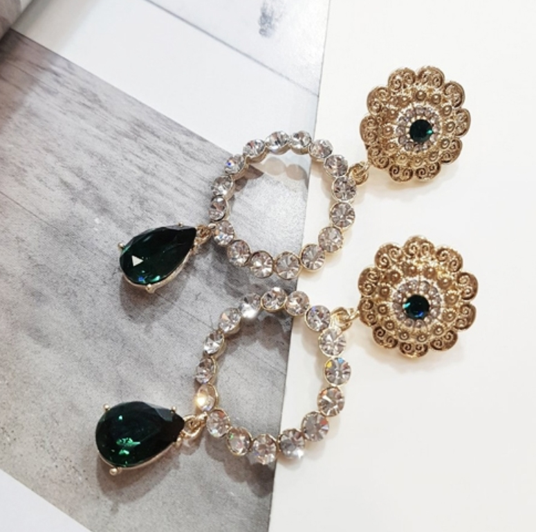 romantic green