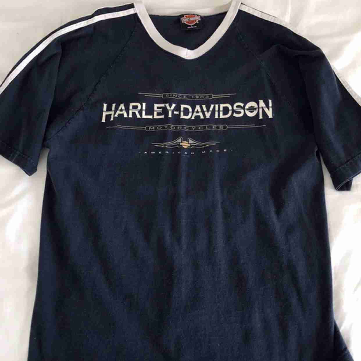 Navy Harley Davidson (Depop)
