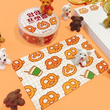 Pretzel Tape