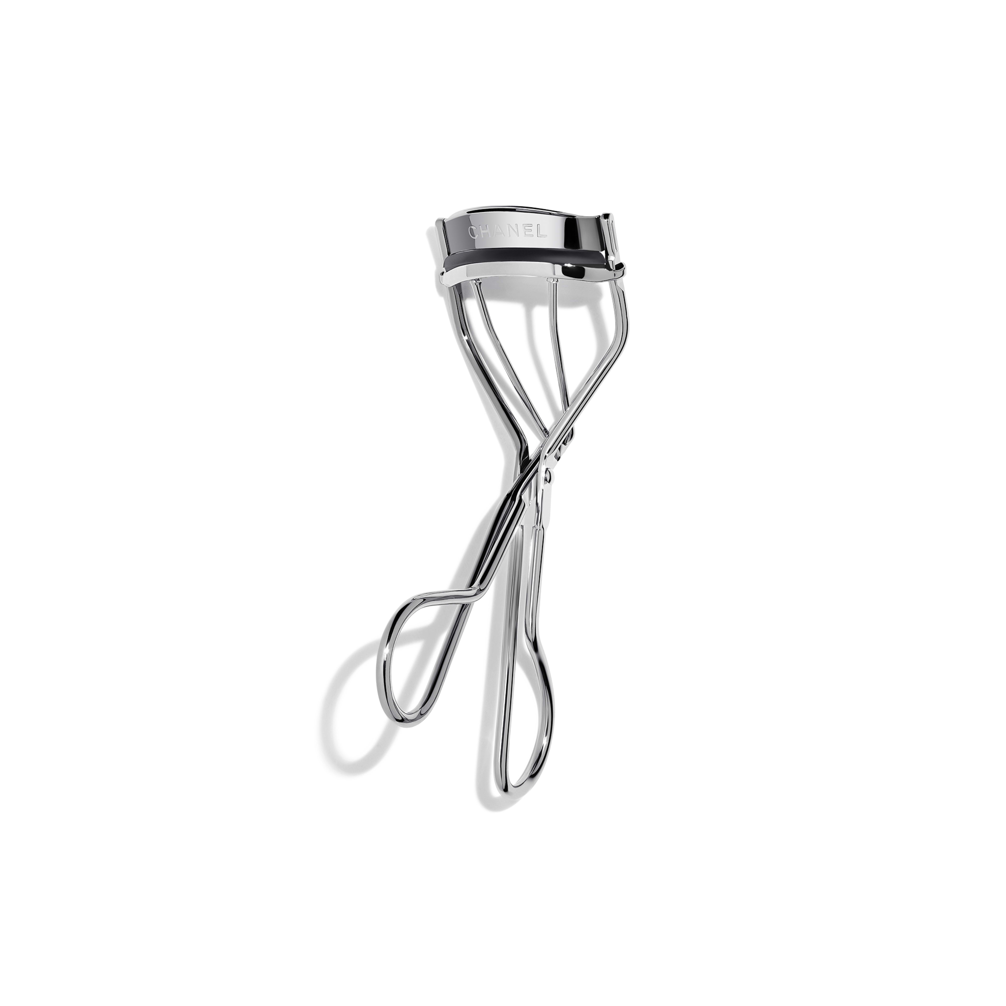 Le Recourbe Cils de Chanel