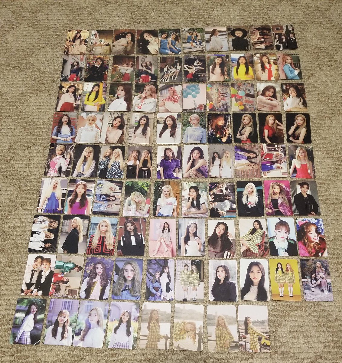 Loona Monthly Girl Photocards. ordered. 