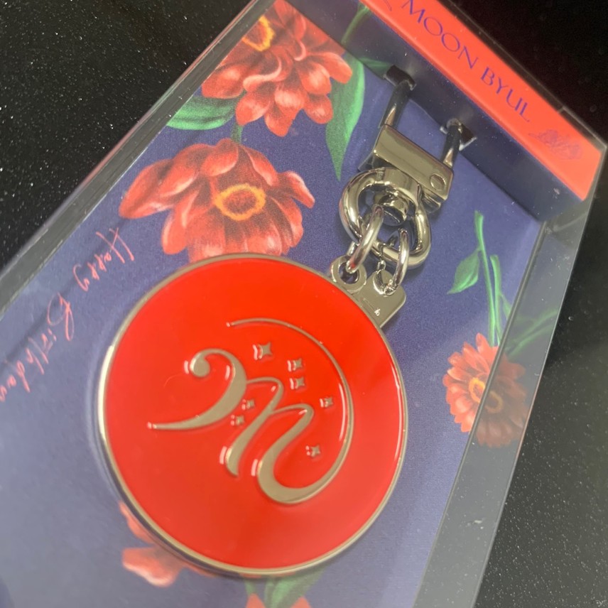 Moonbyul Keyring
