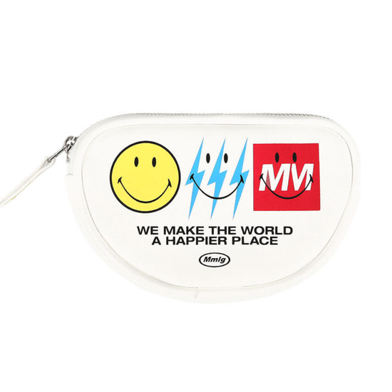 Smiley pouch