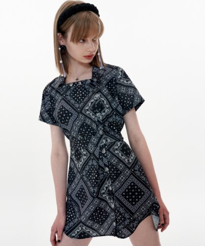 Square Neckline Dress [Black Butterfly Paisley]