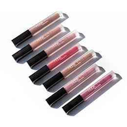 Huda Beauty Liquid Matte Lipstick