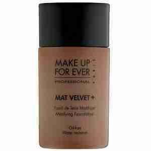 MAKE UP FOR EVER Mat Velvet + Matifying Foundation